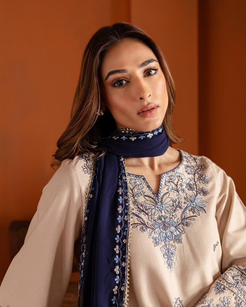 CASTALINE  EMBROIDED 3-PC