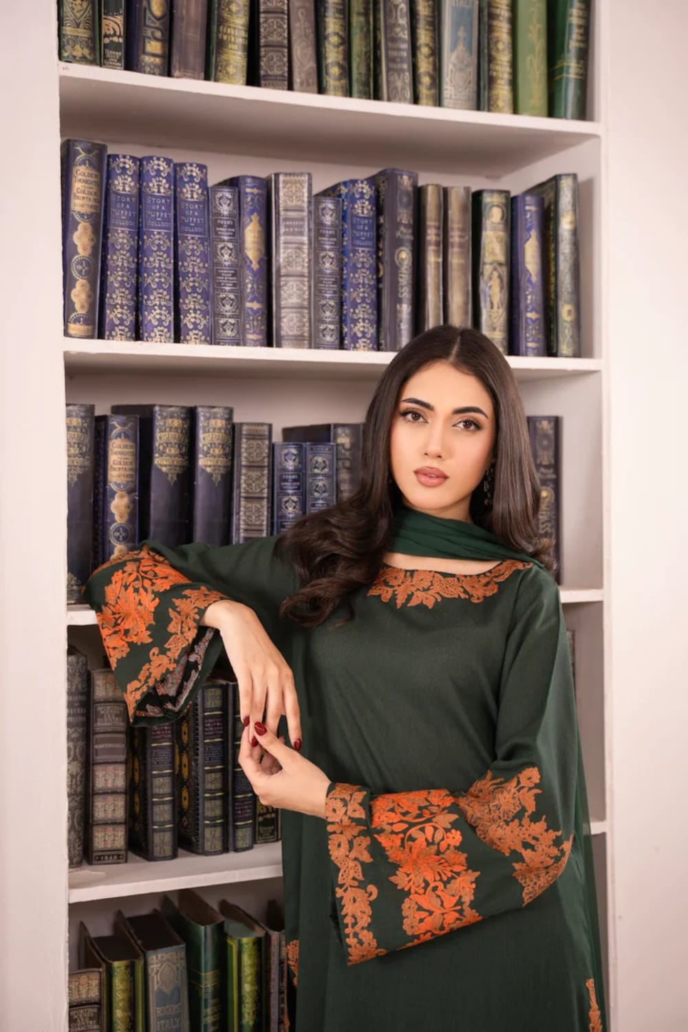 MUSHK EMBROIDERY 2PC